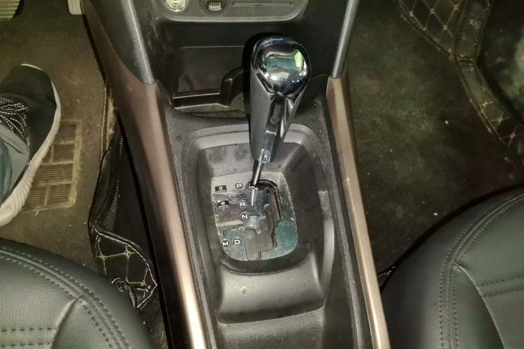 Used Peugeot 2008 2014 1.6L Automatic Fashion Edition