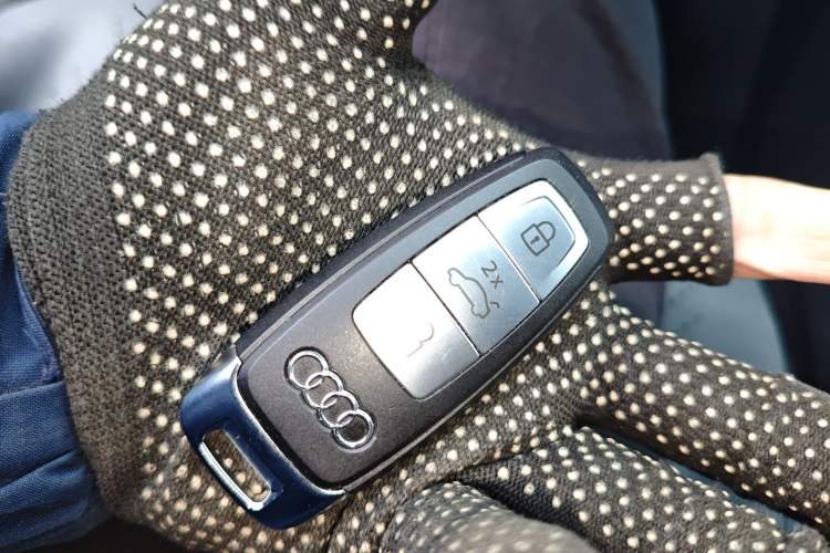 Used Audi A6L 2024 40 TFSI Luxury Dynamic Edition Vehicle Key