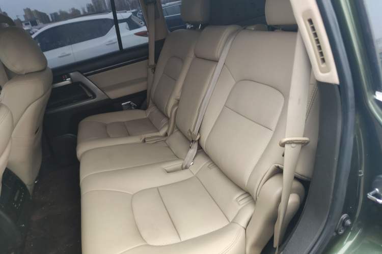 Used Toyota Land Cruiser  Left Rear Seat