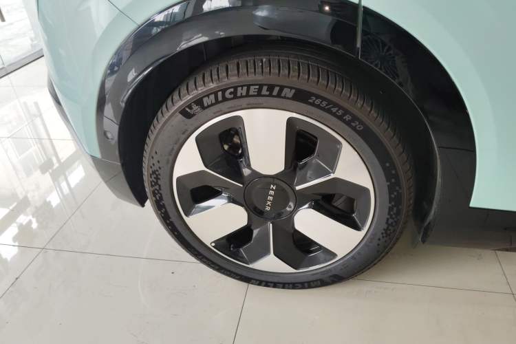 Used Zeekr MIX 2025 Long-Range Intelligent Driving Edition
