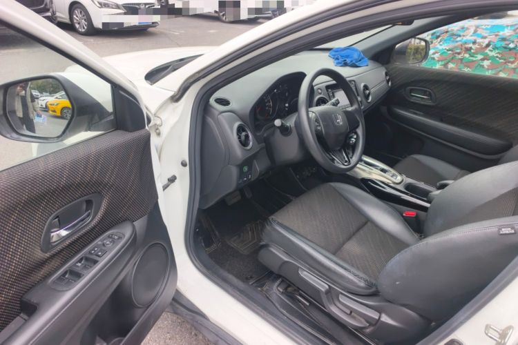 Used Honda XR-V 2017 1.8L EXi CVT Comfort Version
