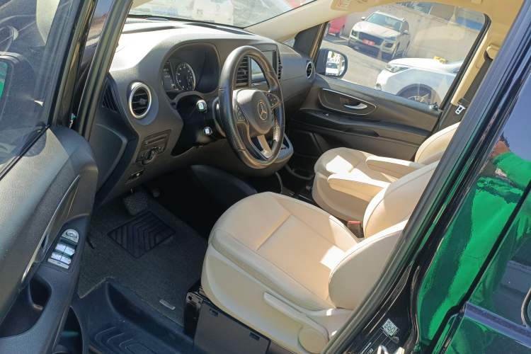 Used Mercedes-Benz Vito 2016 2.0T Business Edition