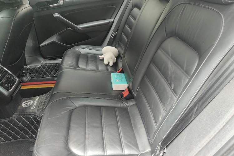 Used Volkswagen Passat 2017 330TSI DSG Luxury Edition
