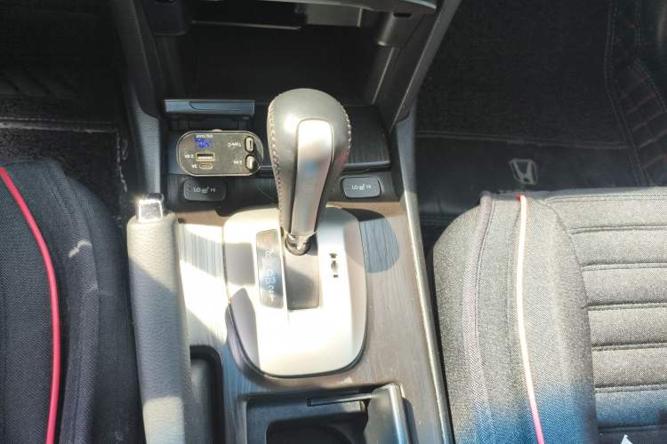 Used Honda Crosstour 2014 2.4L Luxury Edition
