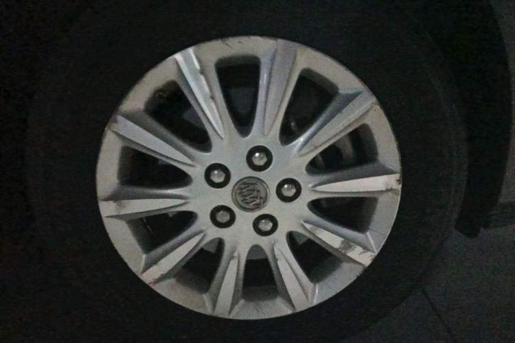 Used Buick GL8 2013 3.0L GT Luxury Business Haoya Edition
