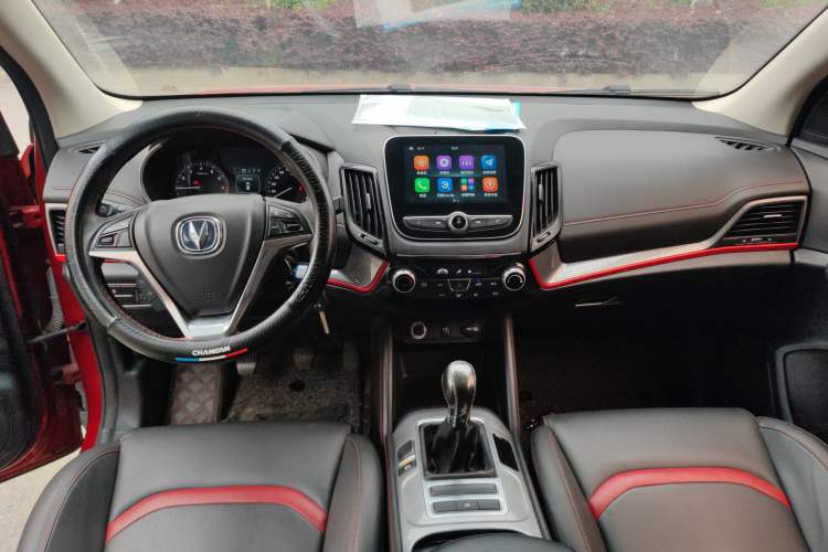 Used CHANGAN CS55 2018 1.5T Manual Colorful Model China V Standard Center Console