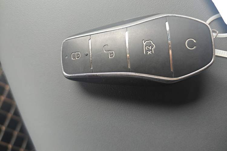 Used BYD Qin PLUS 2025 DM-i Smart Drive 55KM Leading Model Vehicle Key