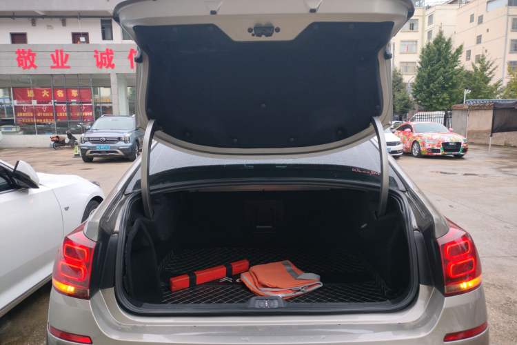 Used Citroen C5 2017 350THP Automatic Luxury Model