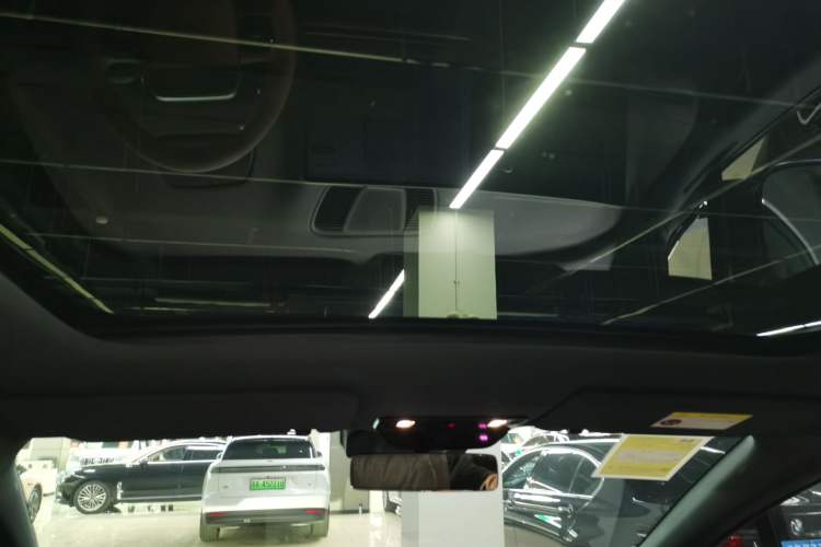 Used Li Auto Li Auto i6 2025 Model Four-Wheel-Drive Standard Type