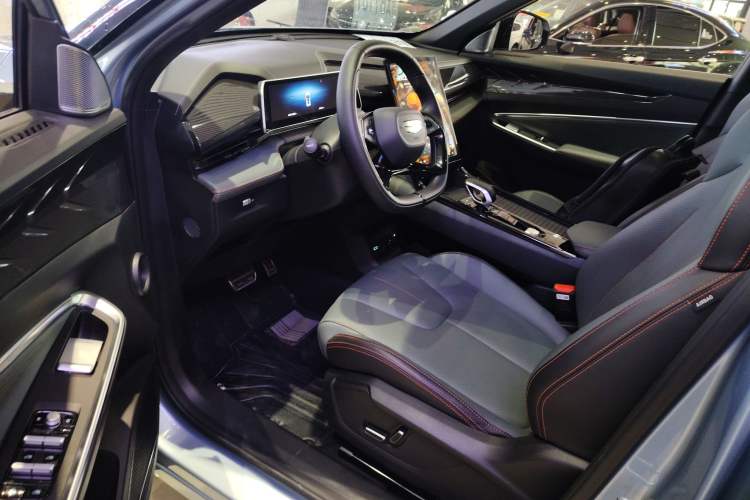 Used Geely Auto Emgrand X7 Sport 2024 1.5TD Prestige Edition