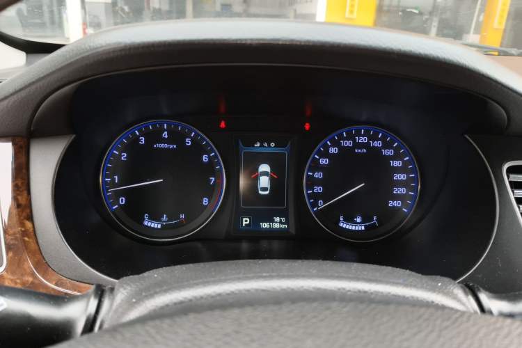 Used Hyundai Mistra 2014 1.8L Automatic Deluxe DLX Model Instrument Cluster