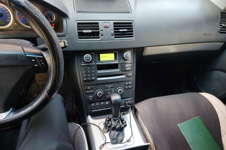 Used Volvo XC90 2011 3.2 Nordic Style Sports Edition Gear Lever