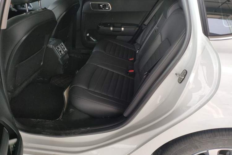 Used Citroen C6 2022 400THP Co-Creation Edition
