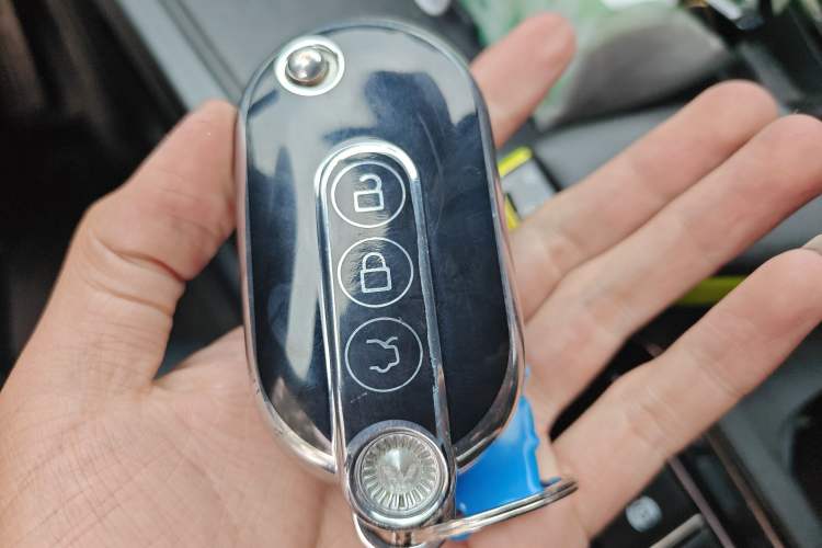 Used CHANGAN UNI-T 2021 1.5T Sport Edition Flagship Version
