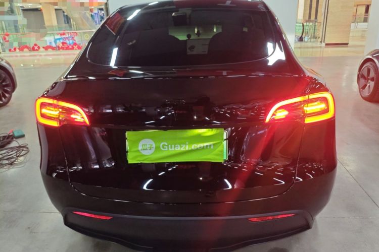 Used Tesla Model Y 2021 Standard Range Rear-Wheel Drive Version Rear