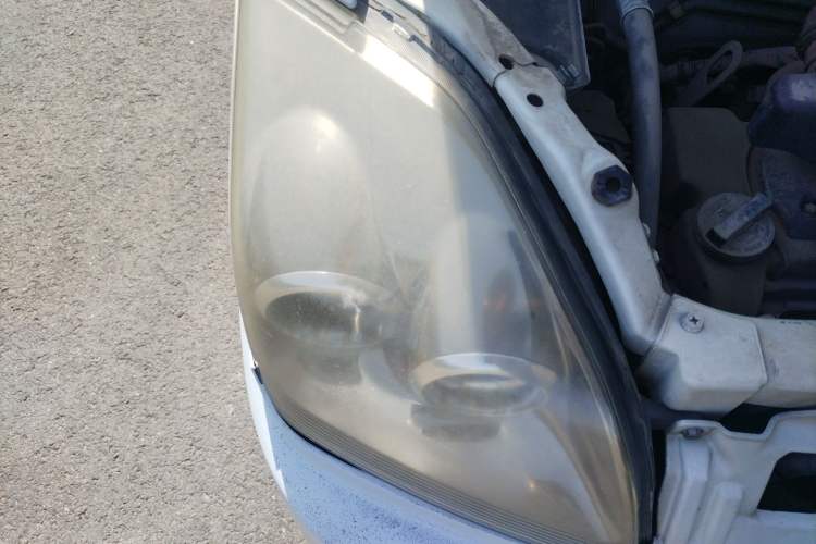 Used Suzuki Wagon R X5 2013 Cruise Edition 1.4L VVT Standard Model Right Front Headlight