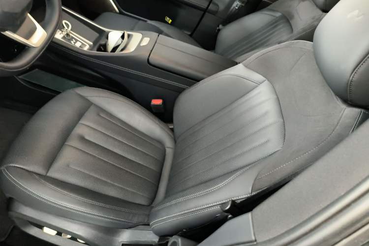 Used ONVO L60 2024 60 kWh Rear-Drive Version
