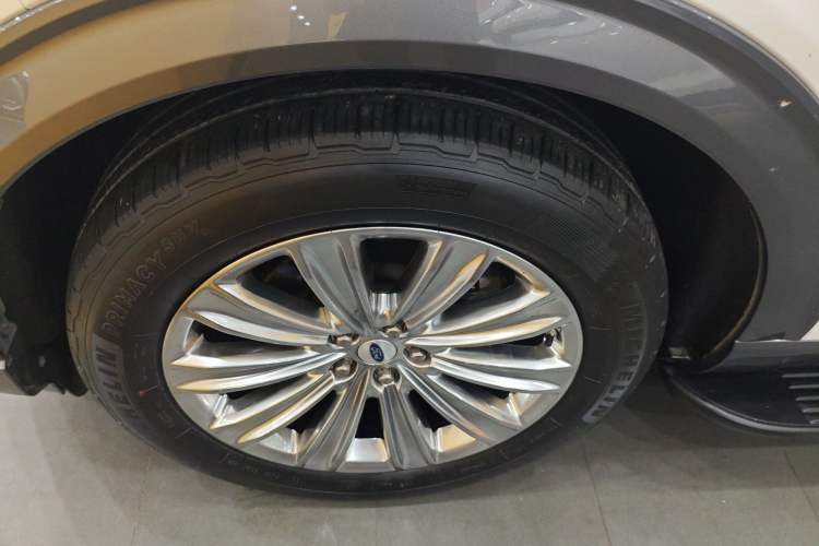 Used Ford Explorer 2020 EcoBoost 285 4x4 Titanium Edition 6 Seats
