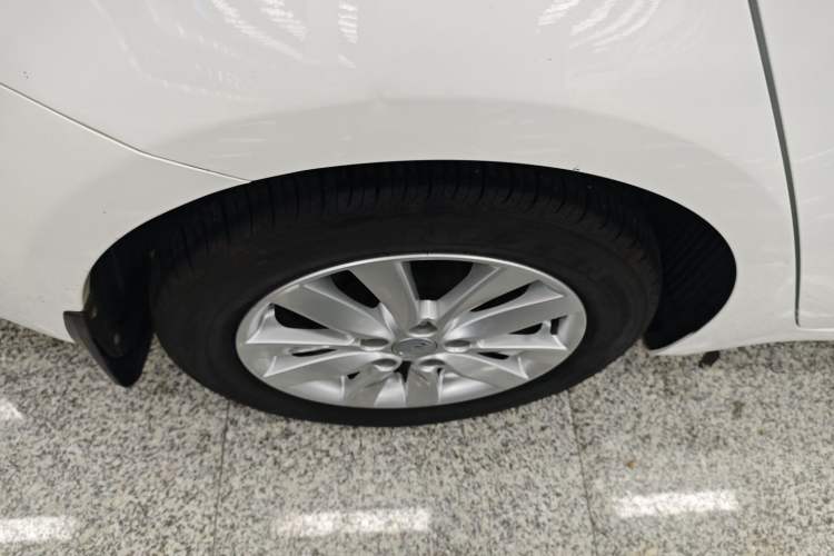 Used Kia K3 2015 1.6L Automatic GLS