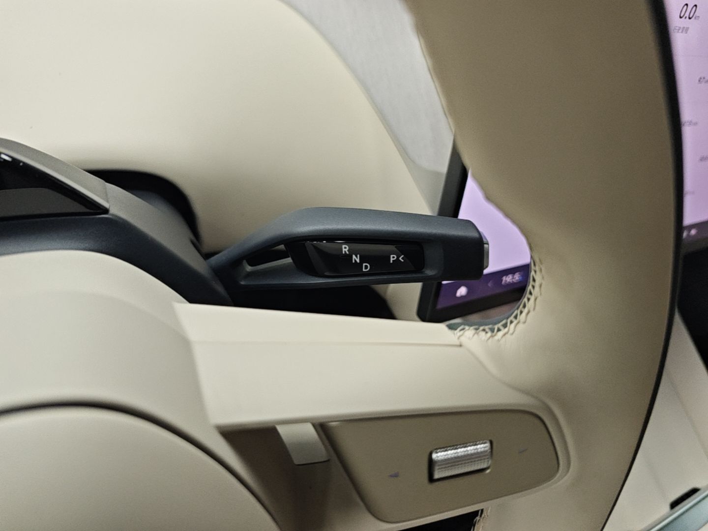 Xiaomi Auto YU7 2025 Ultra-Long Range High-Performance All-Wheel-Drive Max Edition — снимка 16