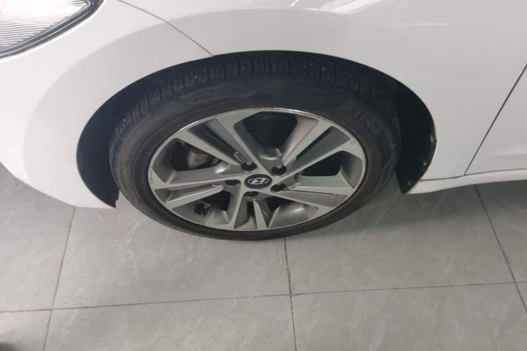 Used Hyundai Elantra (6th Generation / Lingdong) 2016 1.6L Automatic ZhiXuan – Elite Version
