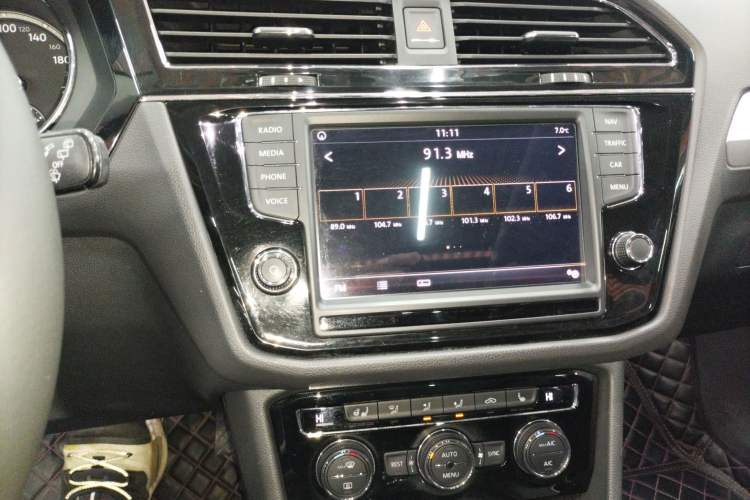 Used Volkswagen Tiguan L 2017 330TSI Automatic Two-Wheel Drive Flagship Edition
