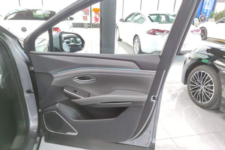 Used BYD Song L DM-i 2025 Intelligent Driving Version 160 km Beyond-Range Type