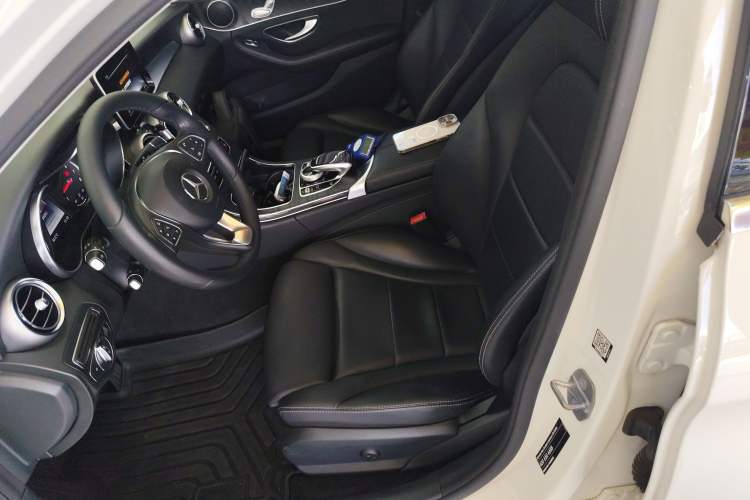 Used Mercedes-Benz C-Class 2017 Facelift C 180 Estate