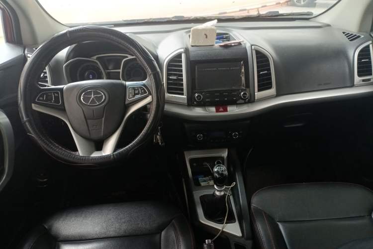 Used JAC Group Refine S3 2016 1.5L Manual Luxury Smart Version Center Console