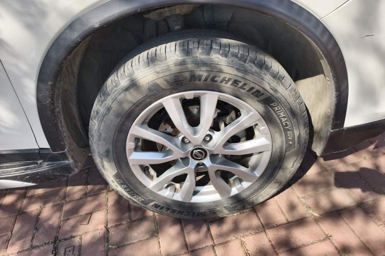 Used Nissan X-Trail 2019 2.0L CVT Smart Connect Comfort Edition 2WD Right Front Wheel Hub