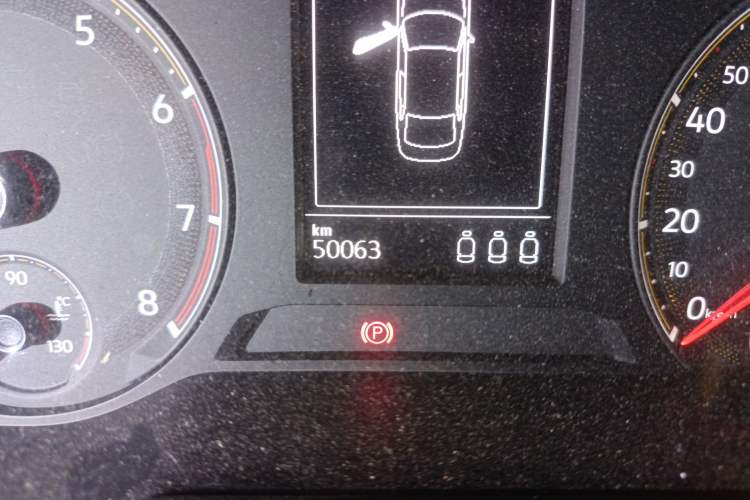 Used Volkswagen Bora 2021 1.5L Automatic Elite Smart Connect Edition Odometer Close Up