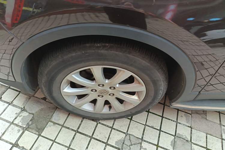 Used Buick Envision 2020 20T Two-Wheel Drive Elite Version Left Front Wheel Hub