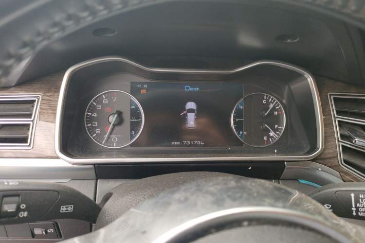 Used Zotye Domy X7 2017 1.8T Manual Luxury Model