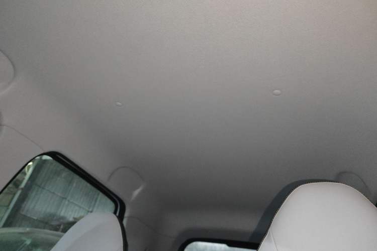 Used Chery QQ Domi 2025 Model 405km Comfort Edition Headliner