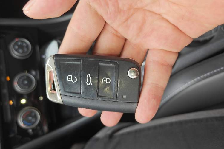 Used Volkswagen Sagitar 2019 200TSI DSG Comfort Version China VI Standard Vehicle Key