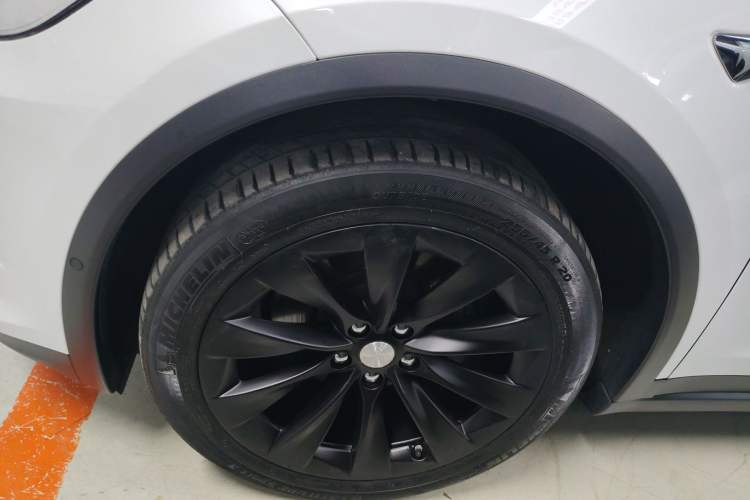Used Tesla Model X 2019 Long-Range Version
