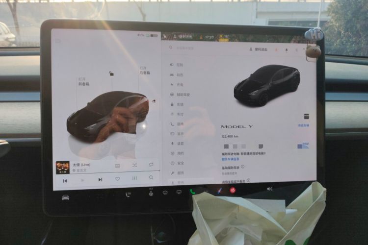 Used Tesla Model Y 2022 Rear-Wheel-Drive Version
