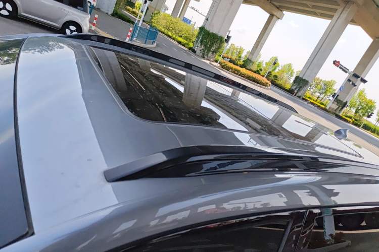 Used Chevrolet Orlando 2019 Redline 530T Automatic Enjoyment Version (5+2 Seating) China VI Roof