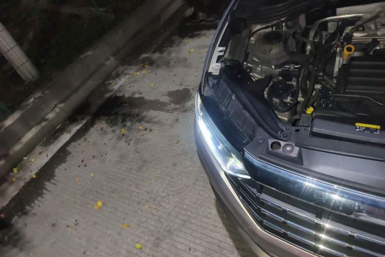 Used Volkswagen Sagitar 2020 280TSI DSG Comfort Version China VI Standard Right Front Headlight