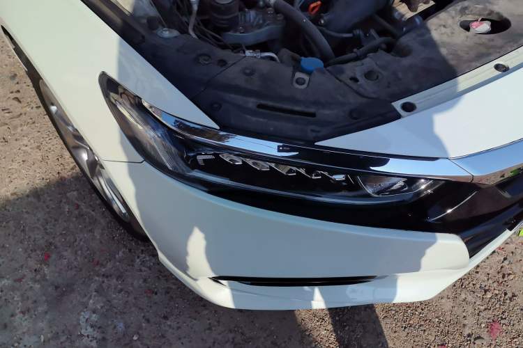 Used Honda Accord 2018 230TURBO Comfort Version National V Right Front Headlight