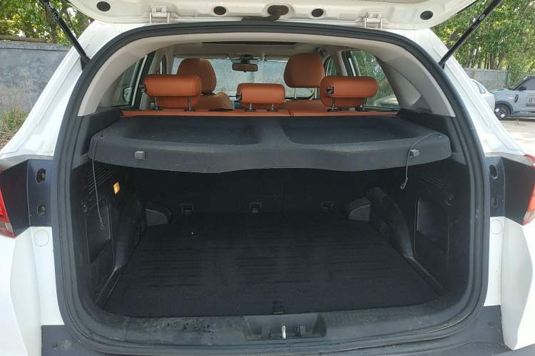 Used Chery Tiggo 7 2016 1.5T Manual Yaozhen Edition Trunk