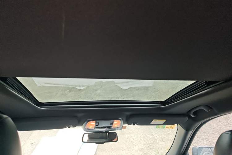 Used Jeep Grand Cherokee 2015 3.0L Comfort Navigation Edition Headliner