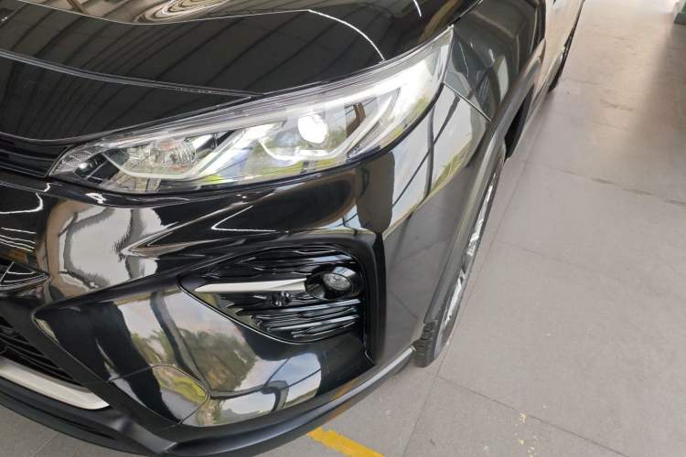 Used Toyota Wildlander 2023 2.0L CVT Two-Wheel Drive Luxury PLUS Edition Left Front Headlight