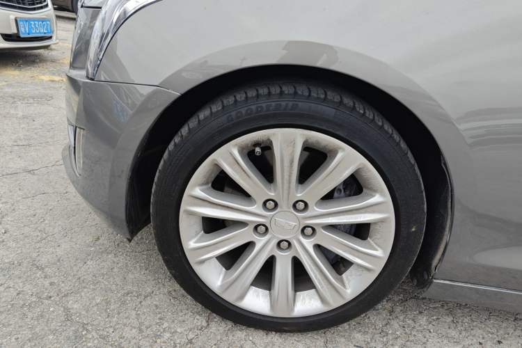 Used Cadillac ATS-L 2017 28T Tech Edition Left Front Wheel Hub