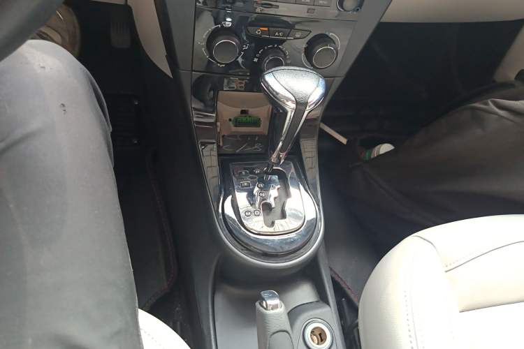 Used Citroen C-Quatre 2013 Sedan 1.6L Automatic Prestige Model Gear Lever