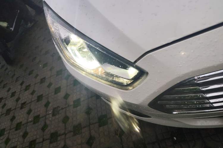 Used Ford Escort 2017 Happiness Edition 1.5L Automatic Fashion Version