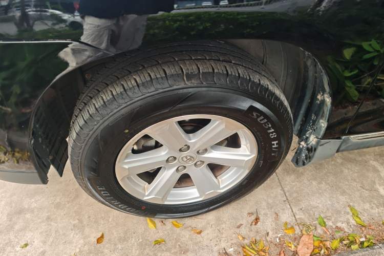 Used Toyota Highlander 2012 2.7L Two-Wheel Drive 7-Seater Elite Edition
