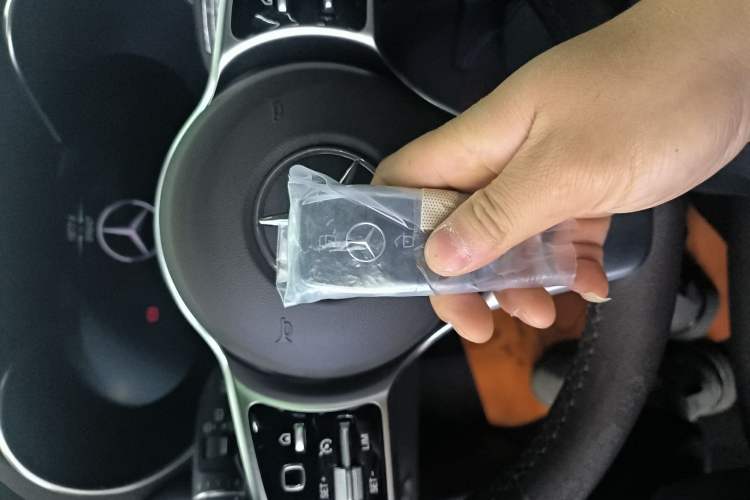 Used Mercedes-Benz GLC 2021 GLC 300 L 4MATIC Dynamic Model
