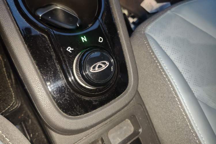 Used Chery QQ Little Ant 2022 Sweet Pink Edition Half-Sugar Version 3-Cell Lithium 30kW 301km