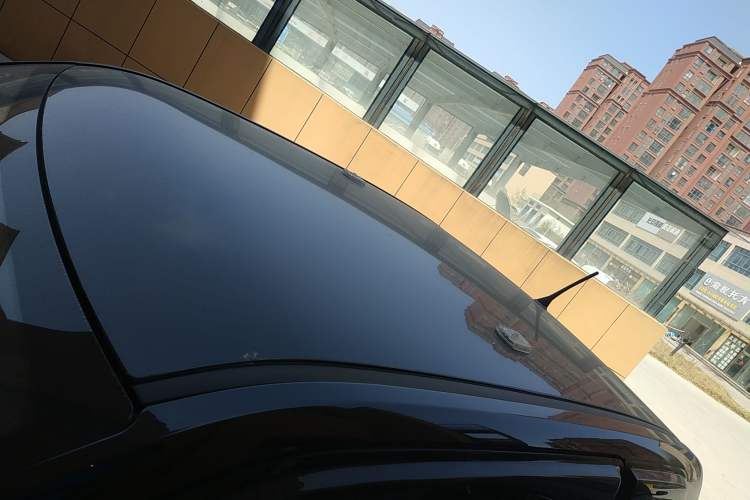 Used Wuling Hongguang MINIEV 2022 Macaron Premium Model – Lithium Iron Phosphate Roof